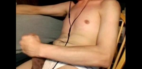  My cock is feeling good on webcam...more of my cock on Gforgay.com